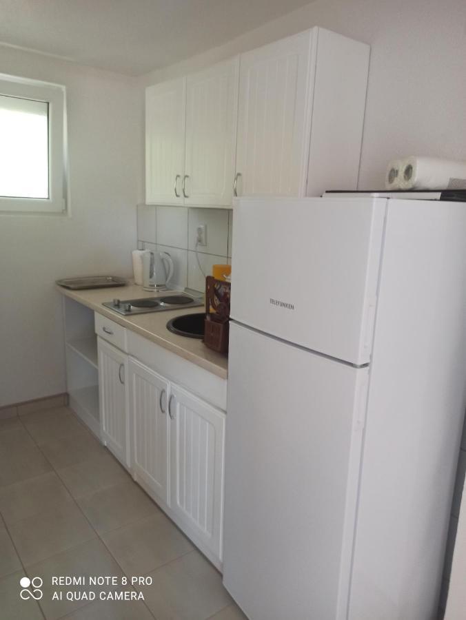 Sunce Apartman Bratkovice 1-8C Apartamento Drače Exterior foto