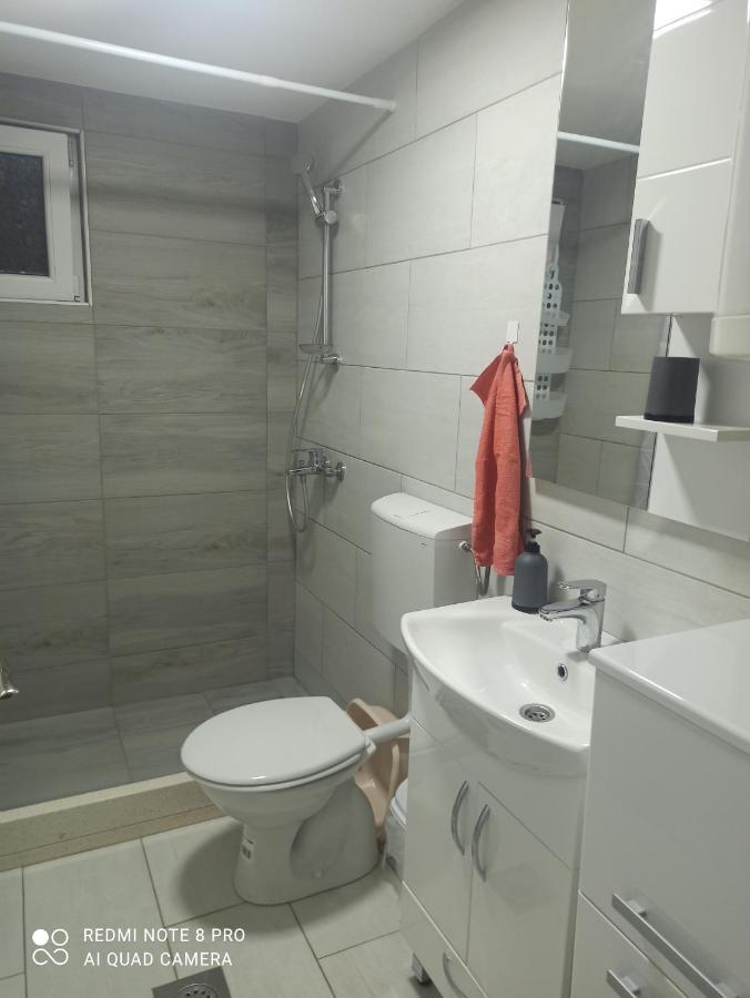 Sunce Apartman Bratkovice 1-8C Apartamento Drače Exterior foto